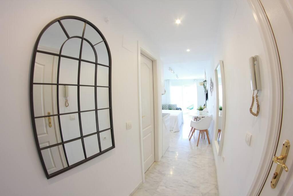 Torremolinos - New Central Studio Plata With Balcony Lägenhet Exteriör bild