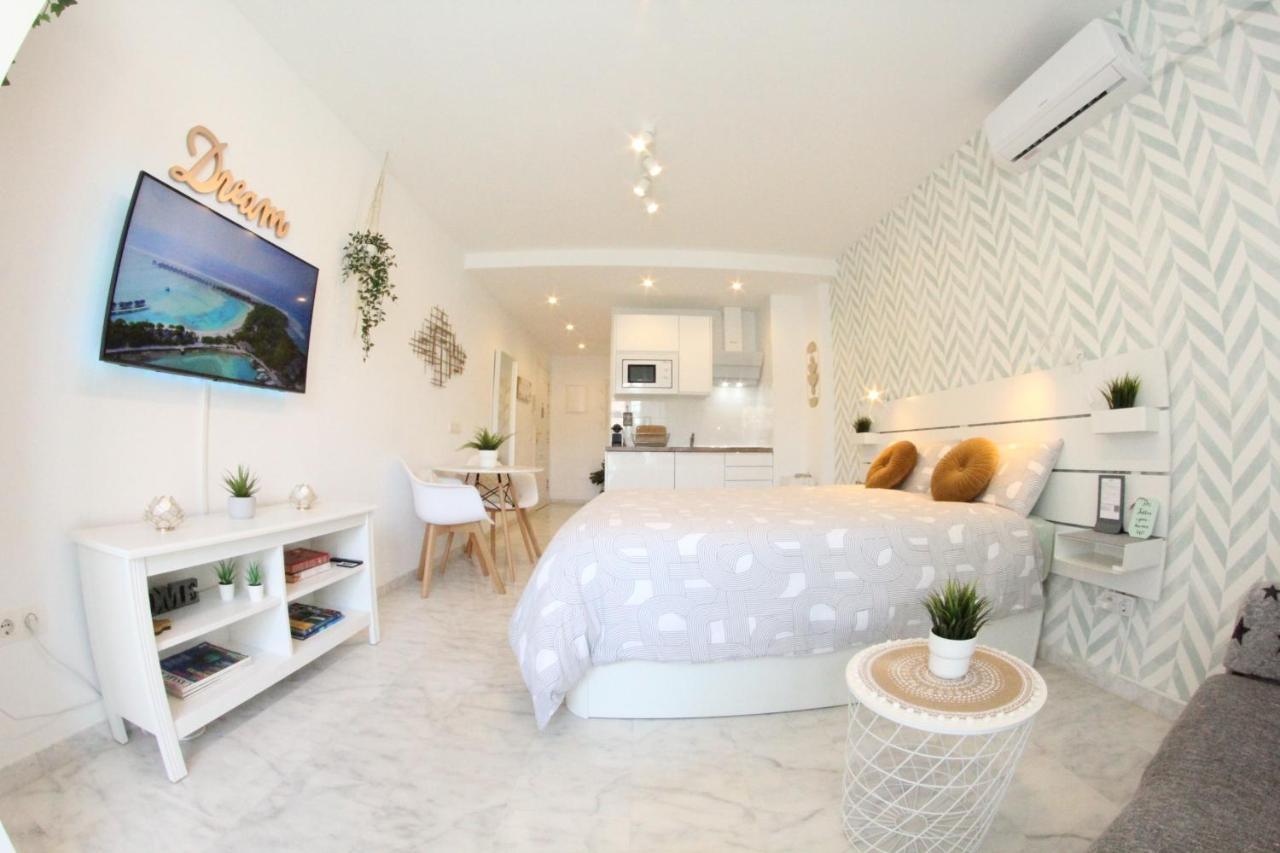 Torremolinos - New Central Studio Plata With Balcony Lägenhet Exteriör bild