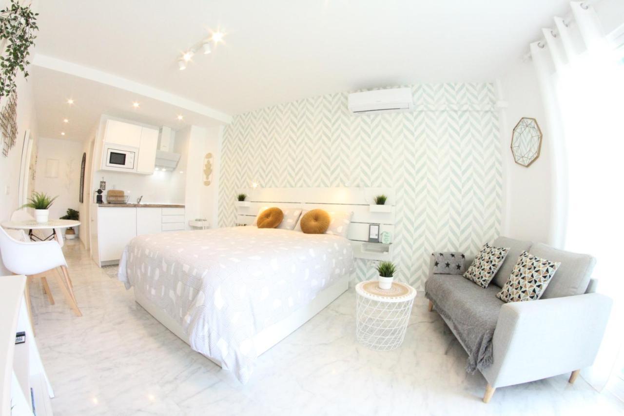 Torremolinos - New Central Studio Plata With Balcony Lägenhet Exteriör bild