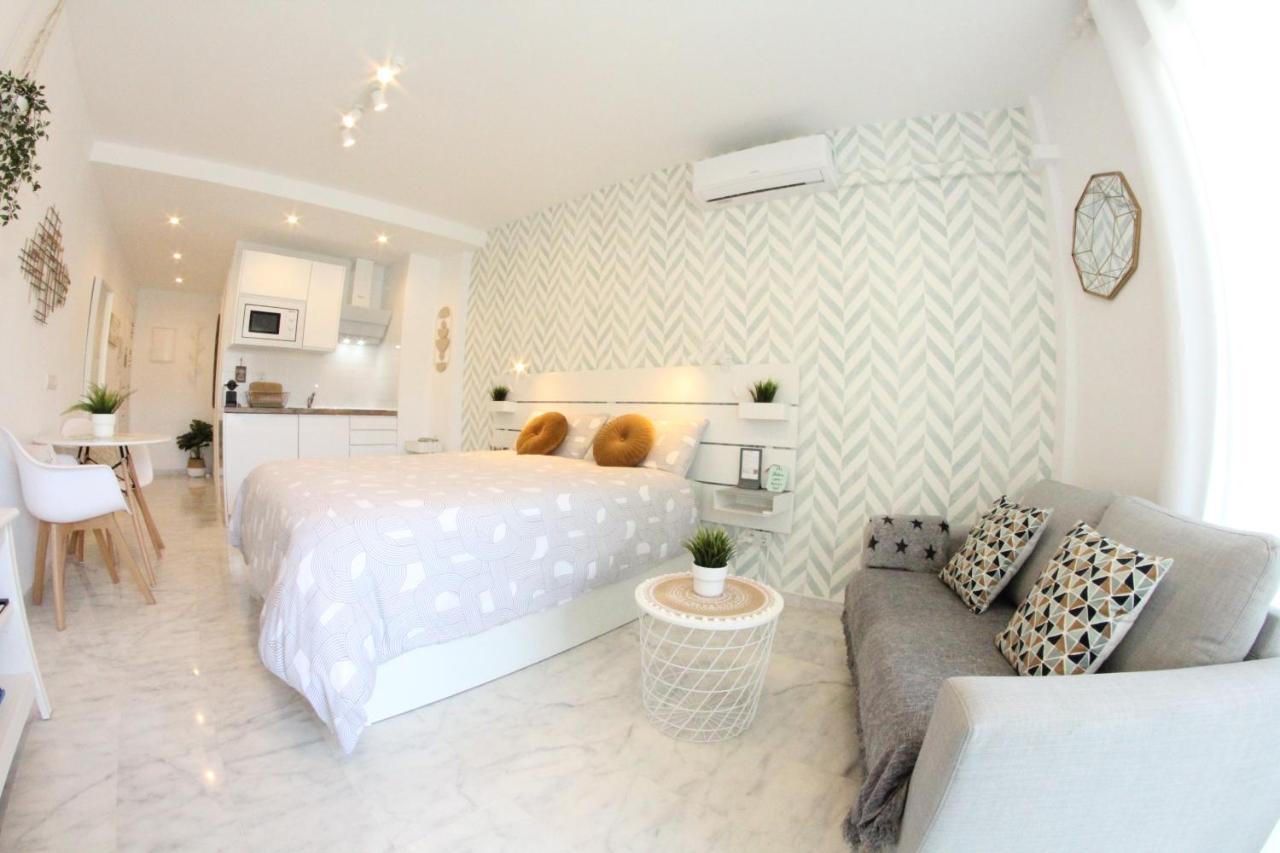Torremolinos - New Central Studio Plata With Balcony Lägenhet Exteriör bild